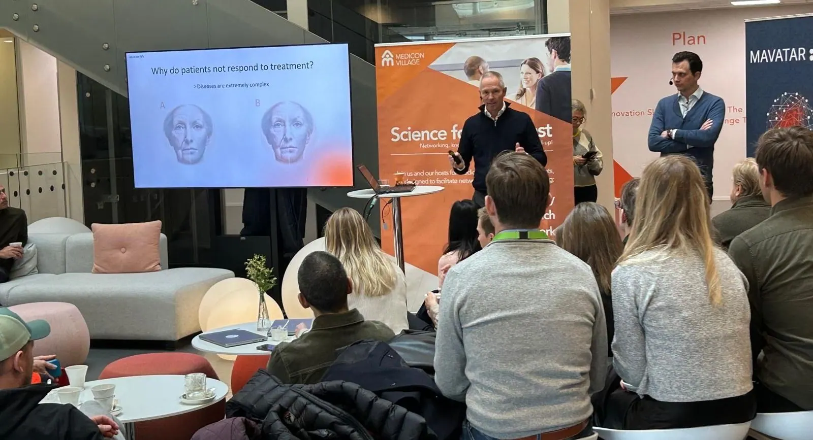 CEO Johan Juhlin presenting at Medicon Village.